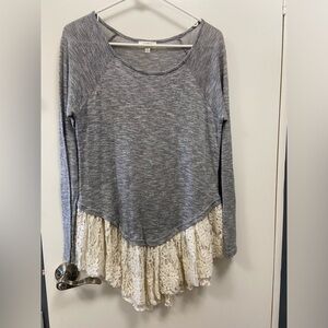 Umgee, gray with off-white lace at the bottom women’s size medium top